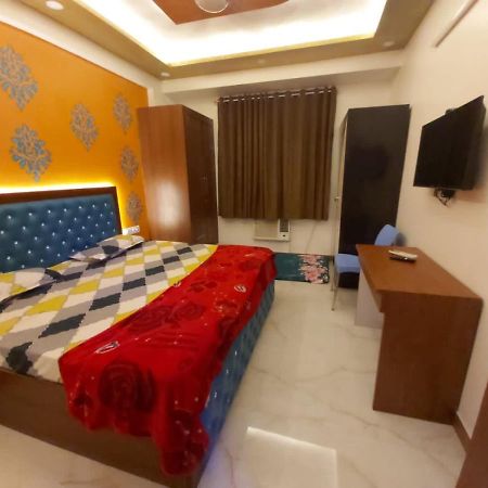 Karni Villa Lovely 2 Bhk Appt And Terrace Jaipur Eksteriør bilde